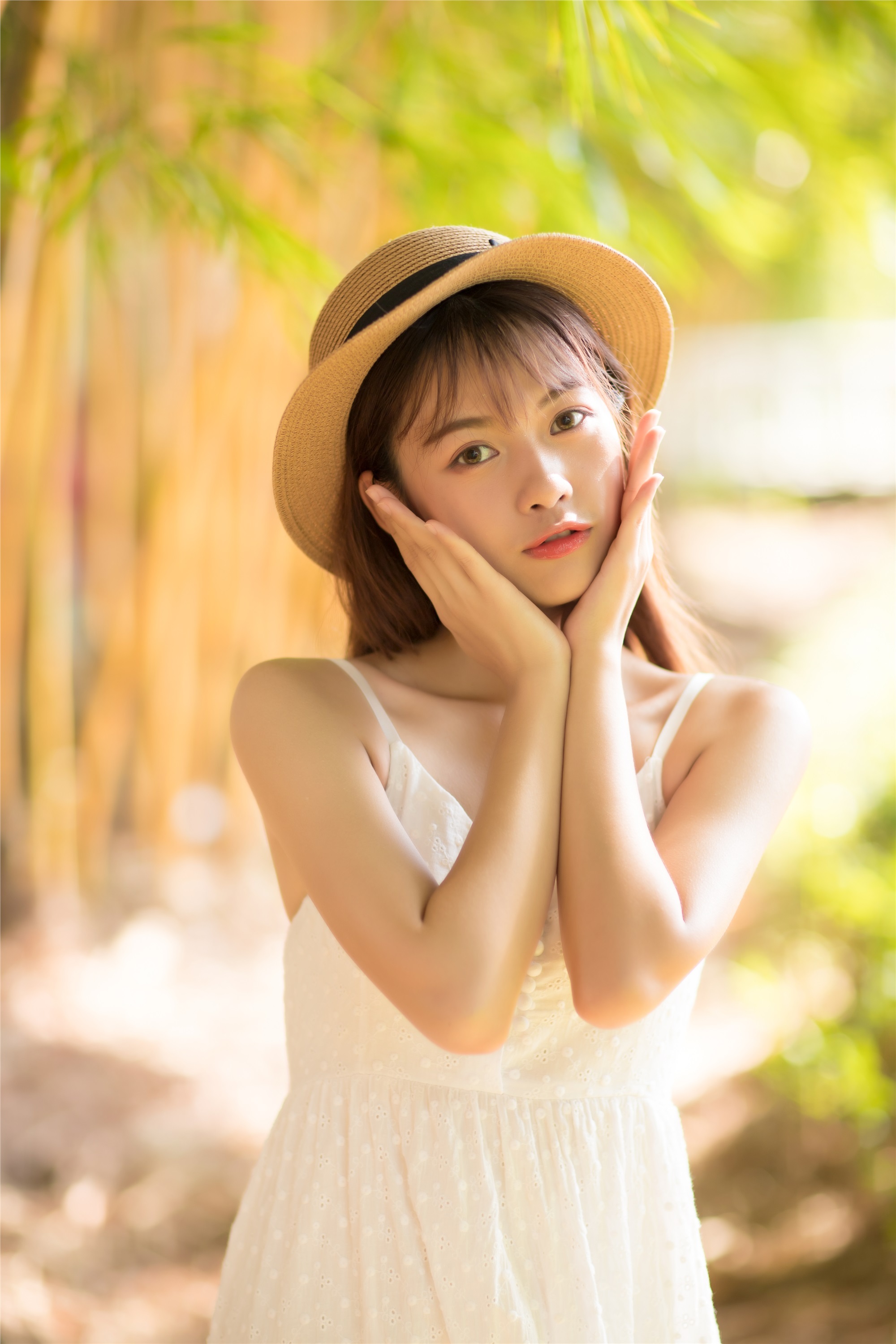 YITUYU艺图语 2021.08.23 光照进的地方 晓颖